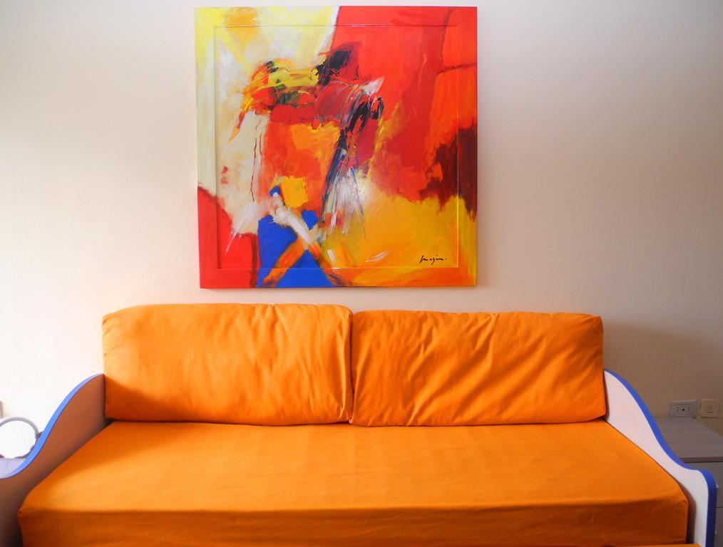 Ferienwohnung Collemare Pesaro Zimmer foto