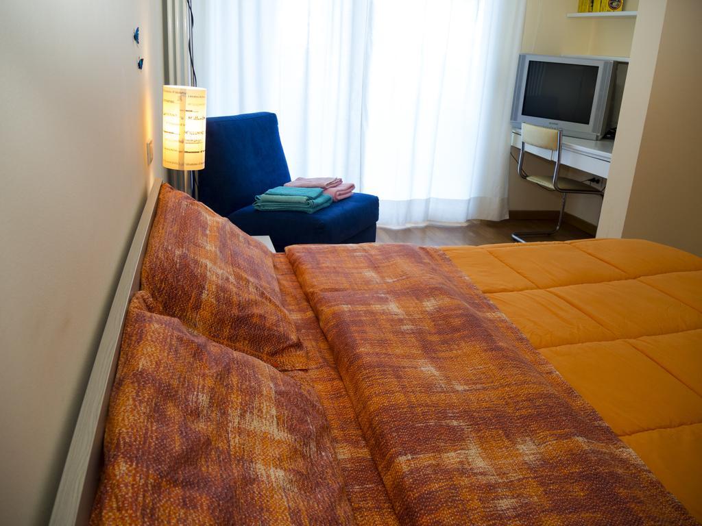 Ferienwohnung Collemare Pesaro Exterior foto
